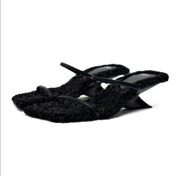 Zara FAUX Fur STRAPPY Sandal - Picture 5 of 7